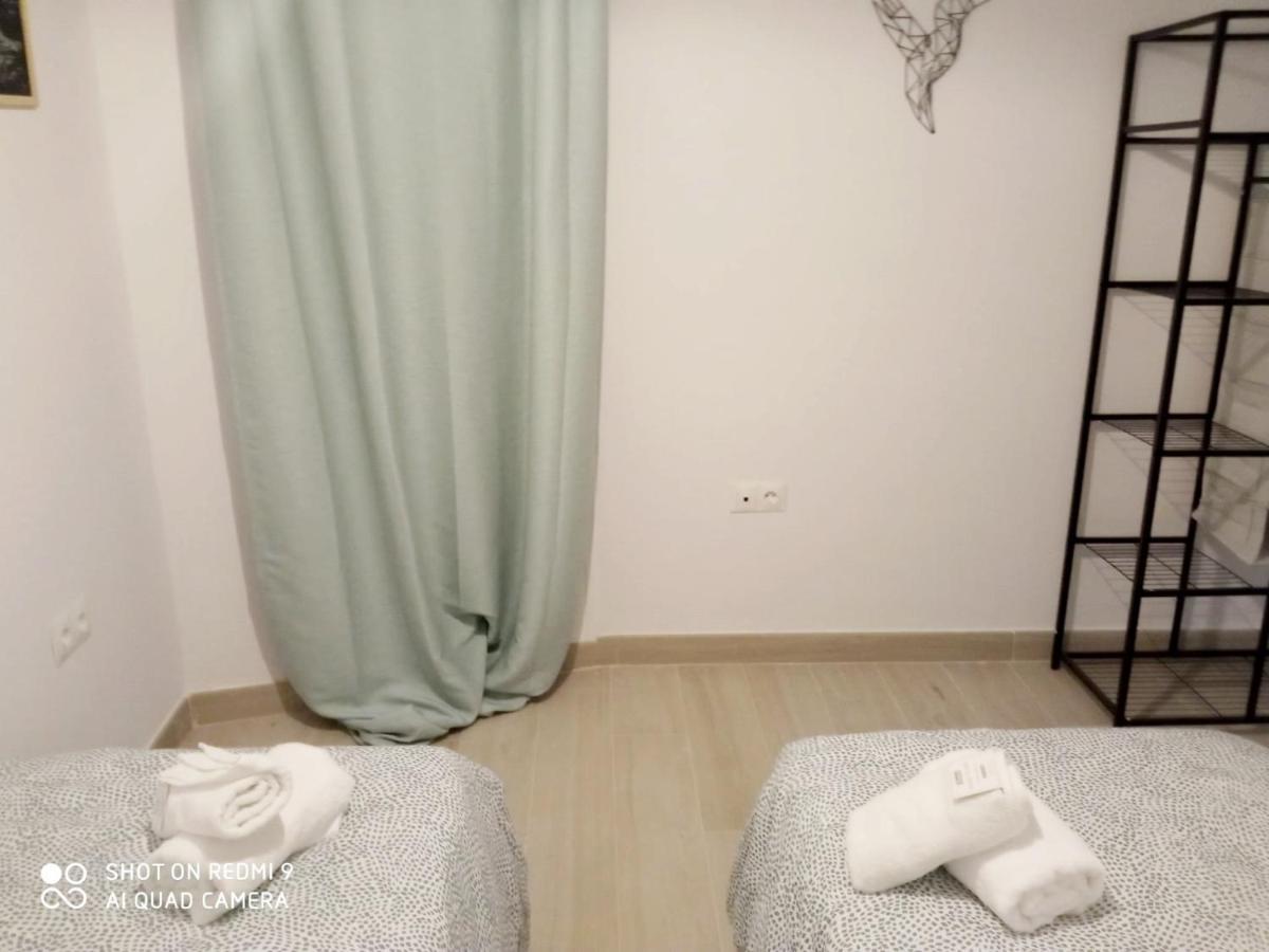 Vuestro Apartamento Del Sur 푸엔히롤라 외부 사진